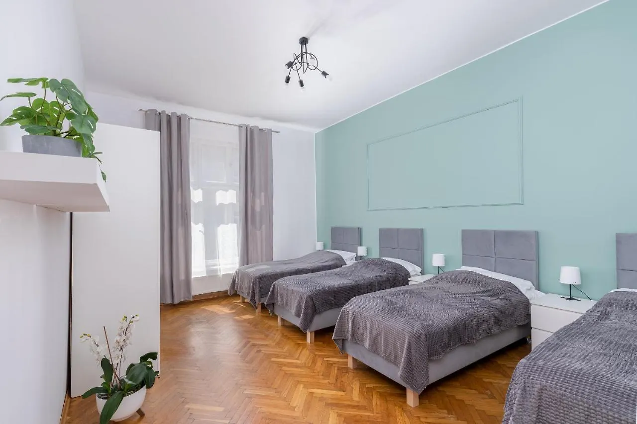 Brzozowa Apartments By Hostly Krakow