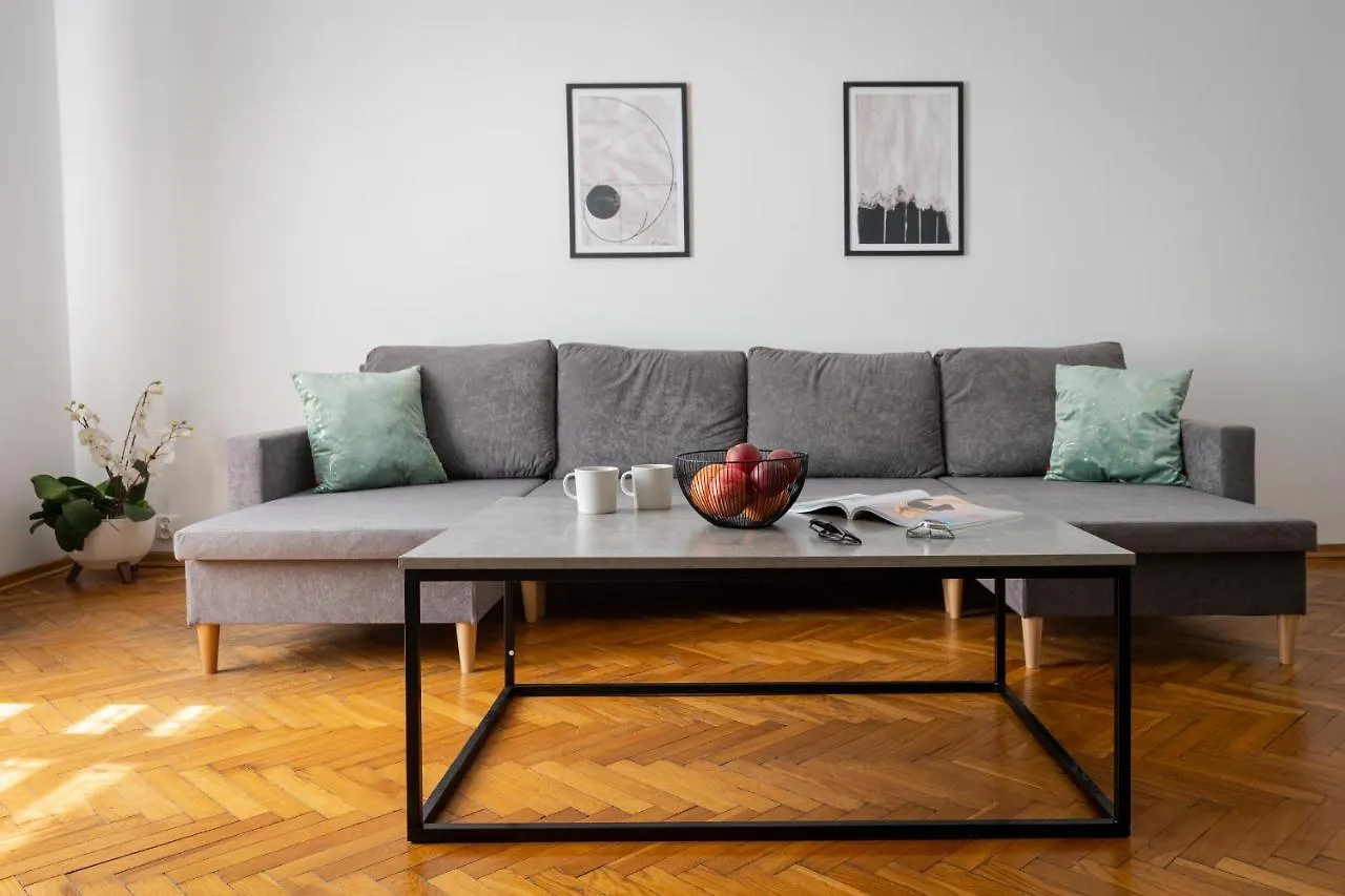 Brzozowa Apartments By Hostly Krakow