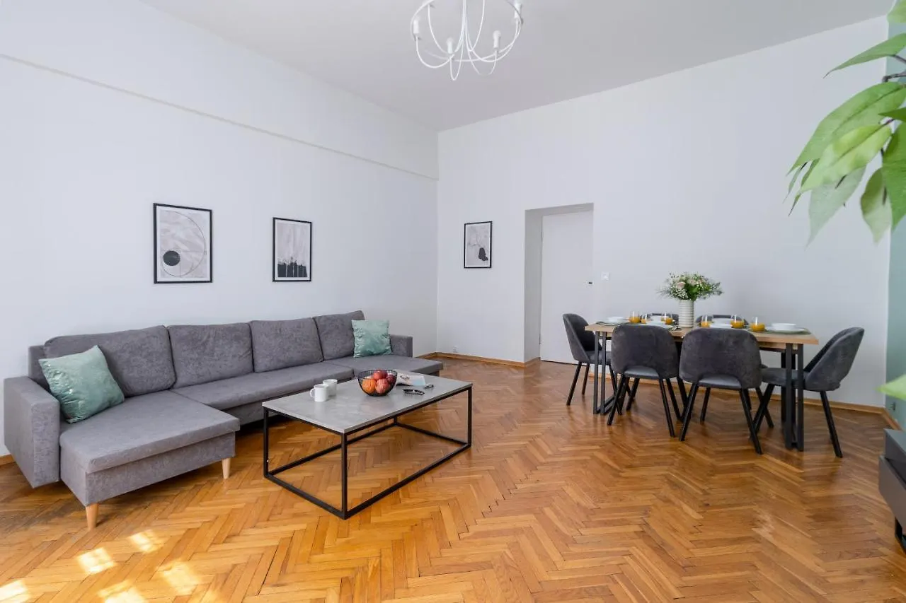 Brzozowa Apartments By Hostly Krakow