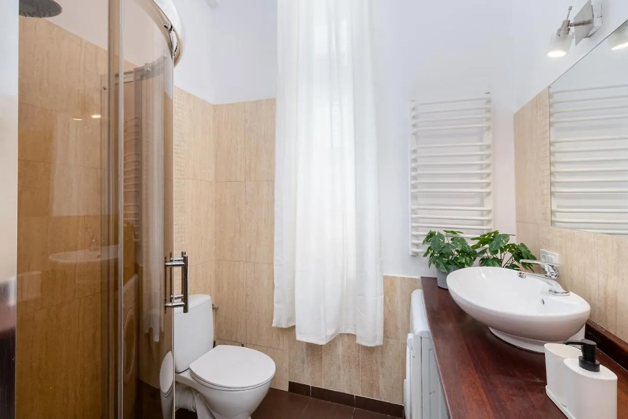 Brzozowa Apartments By Hostly Krakow