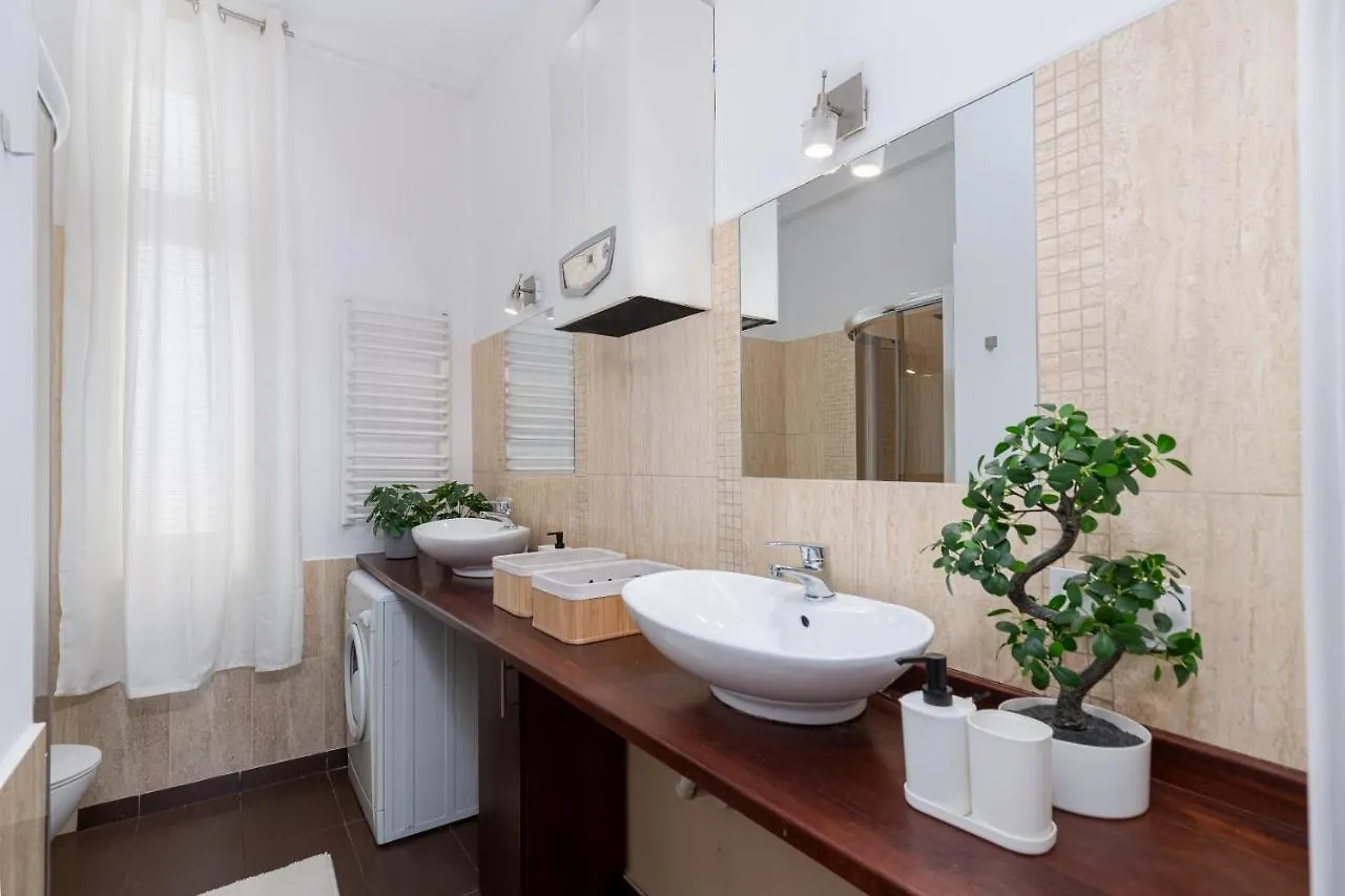 Brzozowa Apartments By Hostly Krakow Poland