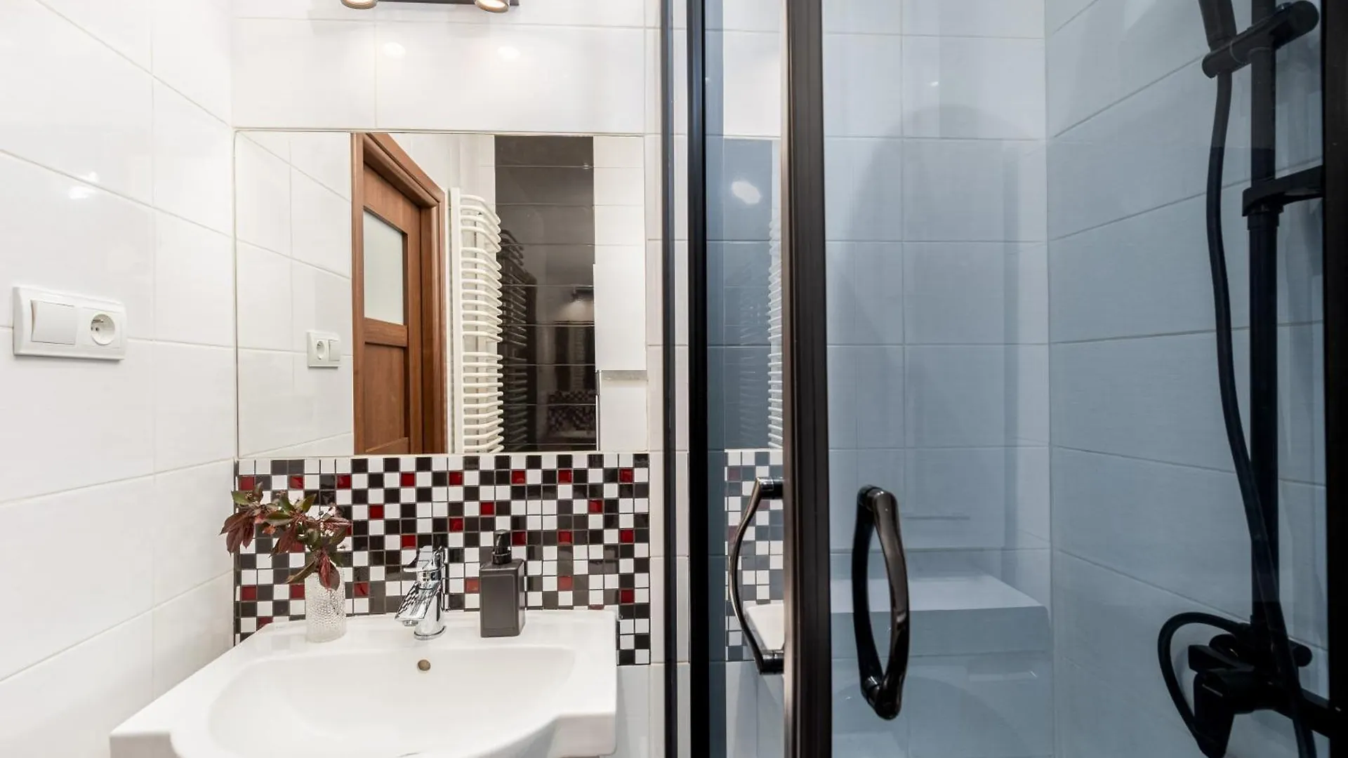 Brzozowa Apartments By Hostly Krakow